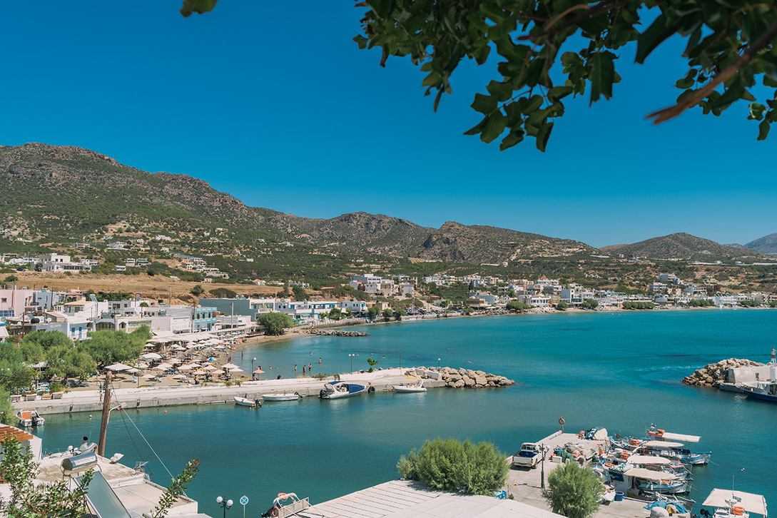 Το χωριό Μακρύ Γιαλός